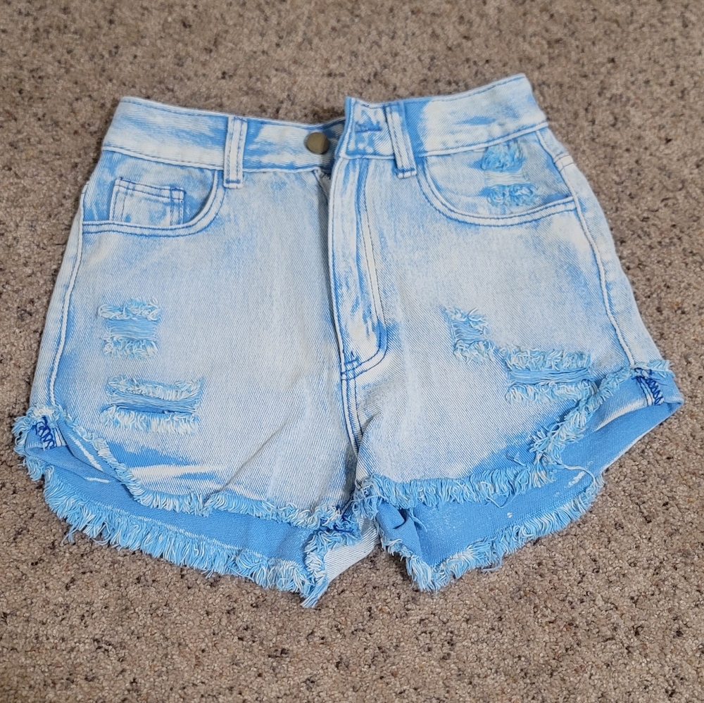 SHEIN Light Blue Frayed Hem Jean Shorts